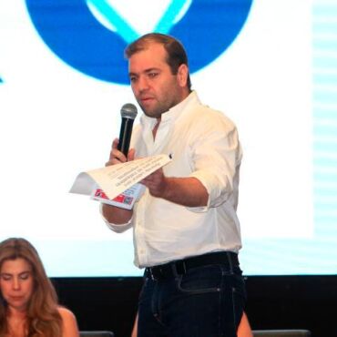 Enrique Cabrales impulsa regulación del acceso de menores a redes sociales: Senado aprueba la iniciativa en segundo debate